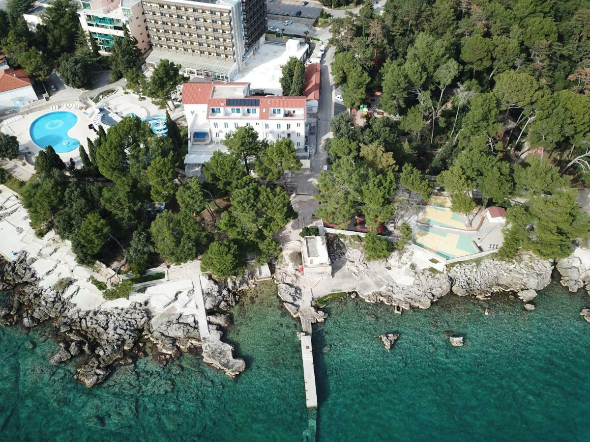 Sesar Apartments Krk - No. 3 Cvita Krk Town Bagian luar foto